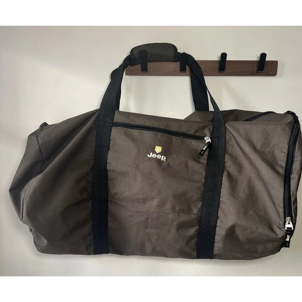 Jeep Large Brown Grip Expandable Duffle Travel Bag Zip Closure Vintage